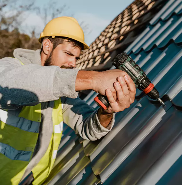 Auburn Homeowners Count on Auburn Roofing Contractors for Steel Roofing Excellence