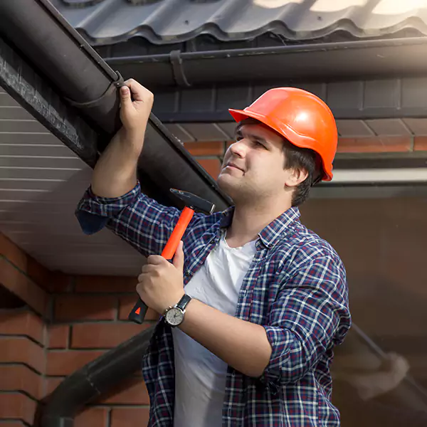 Why Auburn Homeowners Choose Auburn Roofing Contractors for Gutter Installation?