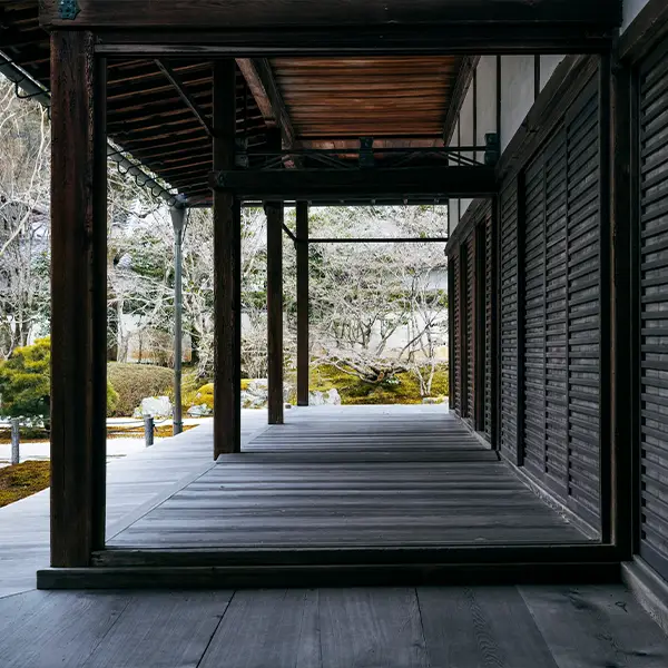 Why Auburn Roofing Contractors Leads Patio Roof Installation in Auburn, WA?